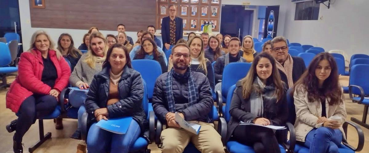 Curso de formação Paulo Gustavo capacita participantes de 18 municípios da Amzop