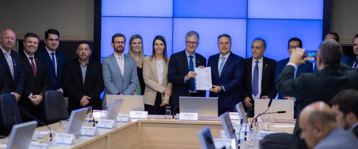 Presidente da Amzop, Evandro Massing, obtém sinal verde do Ministério dos Transportes para Ferrovia Norte-Sul e duplicação das BR-386 e 158