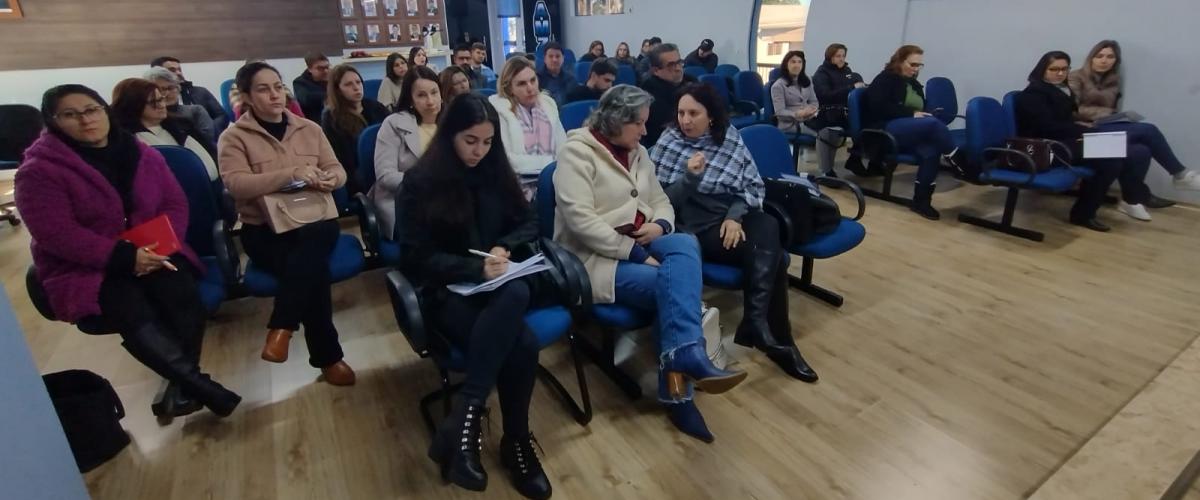 Secretários e Dirigentes Municipais de Cultura se reúnem para discutir arte e legislação em encontro do Codic-Amzop