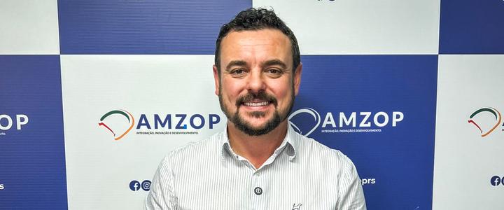 Éder Wink é eleito presidente da AMZOP 